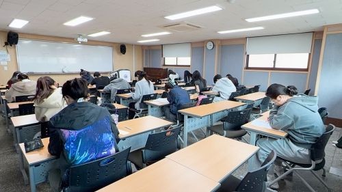 bt3c18aa4dd645068f1ea862f7870b7460.jpg