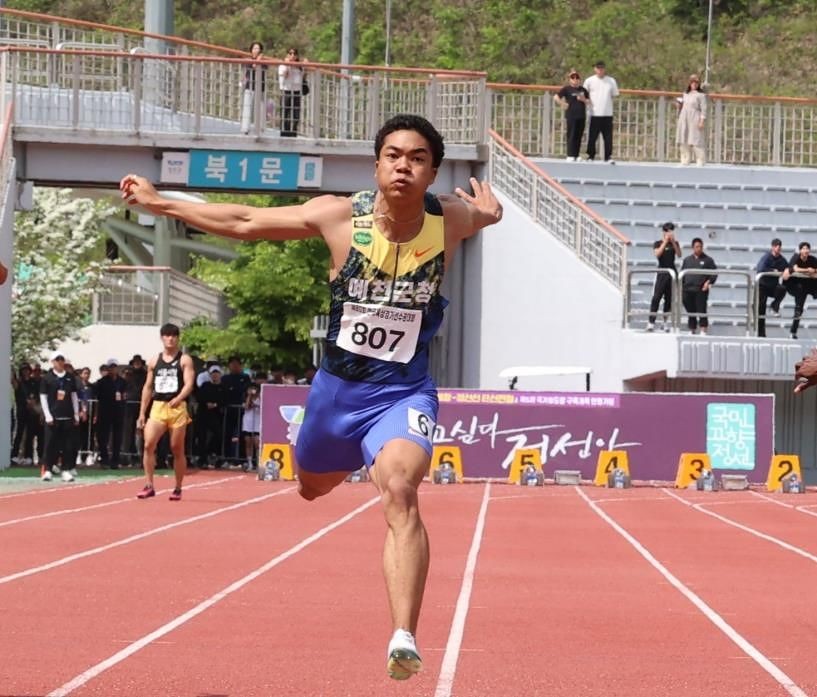 btd91bee5f377bdecc1e03d6055aee7db2.jpg